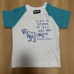 DIESEL ベビー　Tシャツ 18M 90 センチ　相当　恐竜のサムネイル