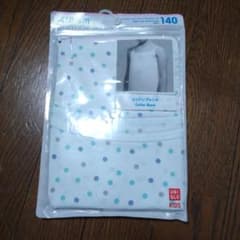 ぴーちゃん様専用　UNIQLO KIDS AIRism タンクトップ 140のサムネイル