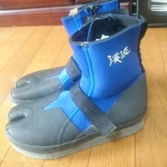 渓流シューズ（キャラバン）のサムネイル
