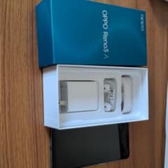 oppo reno3aと付属品のサムネイル