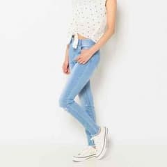 スキニーのサムネイル