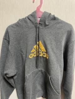 adidas グレー フード付きパーカーのサムネイル