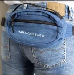 AMERICAN EAGLE 新品　ボディバッグのサムネイル