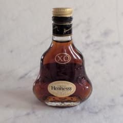 Hennessy ヘネシー箱付 【ブランデー】X,Oミニボトル【50ml】40度 Hennessy X.O ヘネシー コニャック ブランデーミニボトル 50ml - メルカリ