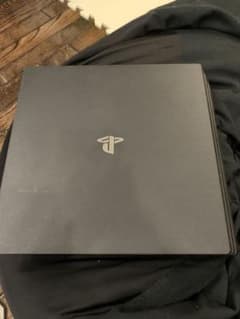 PlayStation 4 本体 ブラックのサムネイル