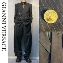美品】VERSACE セットアップ ダブル メデューサ ブラック - メルカリ