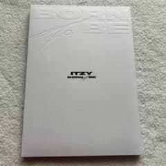 ITZY born to be limited チェリョン - メルカリ