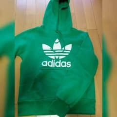 adidas パーカーのサムネイル