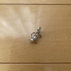 クリスタル装飾 ゴールド イヤーカフ