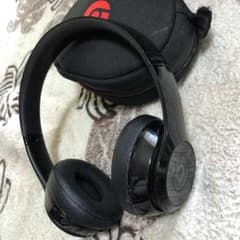 Beats ヘッドフォンのサムネイル