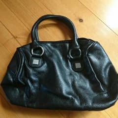 H&M ブラックバックのサムネイル