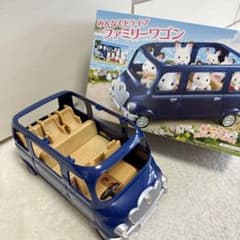 シルバニアファミリー みんなでドライブ ファミリーワゴンのサムネイル