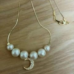 コットンパールと月のチャームネックレスのサムネイル