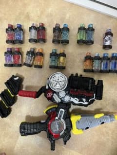 ビルドドライバー　フルボトルセットのサムネイル