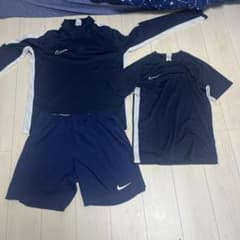 サッカーNIKE ウェアセットのサムネイル