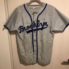 ベースボールシャツのサムネイル