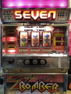●訳あり商品のため格安出品！ パチスロ実機　セブンボンバー　【引き取り限定】のサムネイル