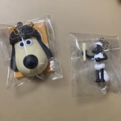 ひつじのショーン めじるしアクセサリー と ウォレスとグルミット　ラバーチャームのサムネイル