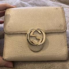 GUCCI オフホワイト　折り財布のサムネイル