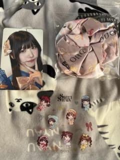 奥田あゆDUOコラボ商品とシングルカードのサムネイル