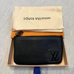 Louis Vuitton ブラックキーケース M81031のサムネイル