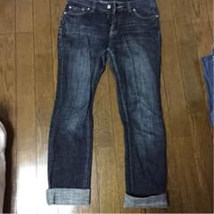 セオリア ジーンズのサムネイル