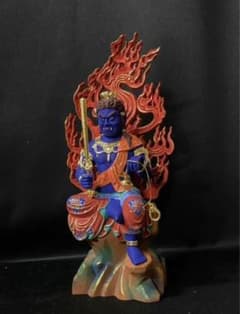 井波彫刻　彩金　彩繪　仏教工芸　仏師で仕上げ便　不動明王座像 井波彫刻 彩金 彩繪 仏教工芸 仏師で仕上げ便 不動明王座像