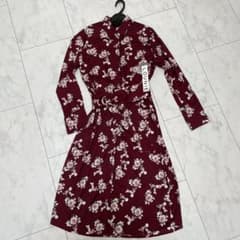 ルーニィ　新品ワンピースのサムネイル