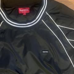 supreme プルオーバー　ナイロンジャケットのサムネイル