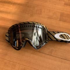 ゴーグル   OAKLEY ジュニア用 限定品のサムネイル