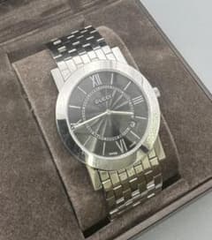 美品】GUCCI 5200M.1 メンズ腕時計 ブラック文字盤 箱付 - メルカリ