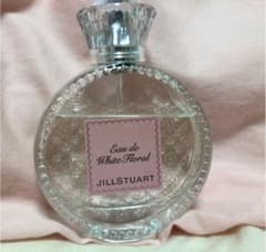 ジルスチュアート リラックス オード ホワイトフローラル 50mlのサムネイル