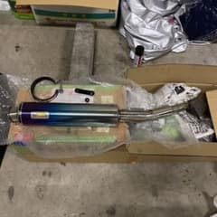 ホーネット250 リアライズ　社外マフラーのサムネイル