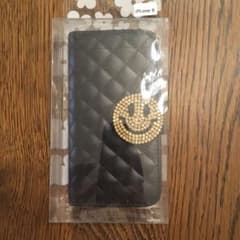 【未使用】iPhone6スマホケース　手帳型　スマイルマークのサムネイル