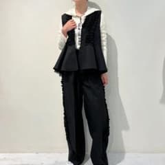 新品 今季 新作 エイミーロウ ストライプフリルジレ×パンツ