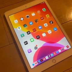 iPad Air 2 本体 MH182J/A ゴールド 64GB wifiのサムネイル