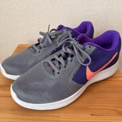 【新品未使用】NIKE スニーカー（グレー&パープル）のサムネイル