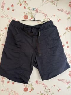 ショート丈パンツ2点セットユニクロ 黒と茶色のサムネイル