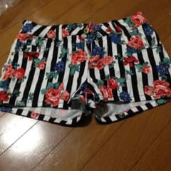 花柄 ショートパンツ☆のサムネイル