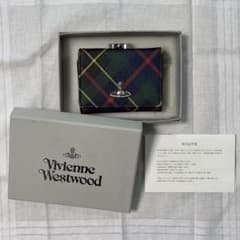 Vivienne Westwood チェック柄三つ折り財布のサムネイル