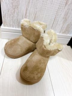 姉妹ブーツのサムネイル