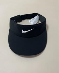 Nike ブラック サンバイザー サイズフリーのサムネイル