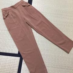 フリルテーパードパンツのサムネイル