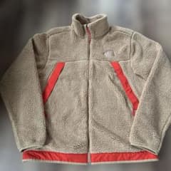 美品THE NORTH FACE フリースジャケット M ベージュ/レッドのサムネイル