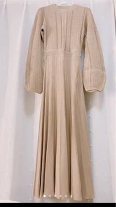 ロングワンピースのサムネイル
