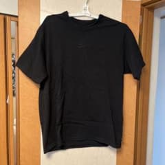 Nike The Nike Tee XL ブラック TシャツDO7393-010のサムネイル