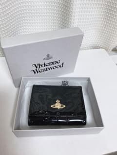 Vivienne Westwood 三つ折財布 エナメルのサムネイル