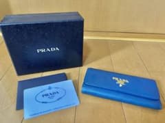 PRADA キーケースのサムネイル