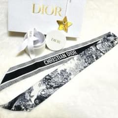 最終値下げ】Christian Dior ミッツァ スカーフ 大森元貴着用 - メルカリ