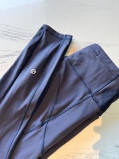 Lululemon ネイビー ヨガパンツのサムネイル